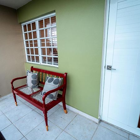 Luxury Retreat With Private Jacuzzi And Mountain Views Free Parking Apartment Ponce Exterior photo